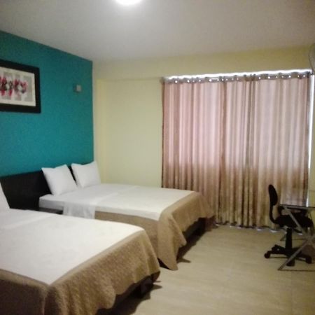 Hotel Vicente De La Vega Chiclayo Kültér fotó